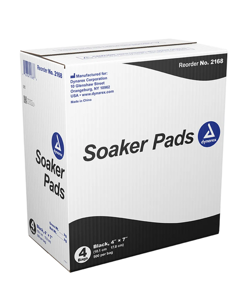 A box of Drylock Soaker Pads for tattooing, showing the product name and quantity.